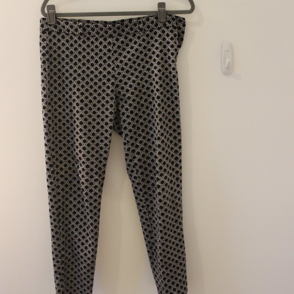 H&M black and white dress ankle pants